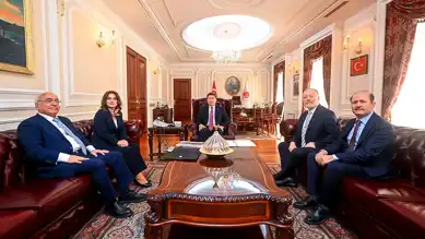 Tunç, DEM Partisiyle "Terörsüz Türkiye"yi Tartıştı